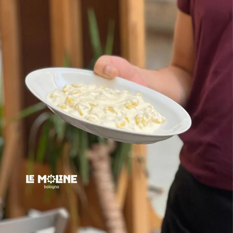 Tortellini in Crema di Parmigiano
